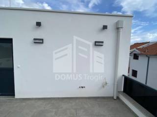 Flat in a new building, Sale, Okrug, Okrug Gornji