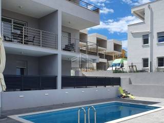 Flat in a new building, Sale, Okrug, Okrug Gornji