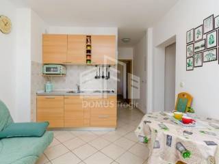 Flat in a house, Sale, Okrug, Okrug Gornji