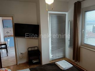 Flat in a house, Rent, Opatija, Opatija