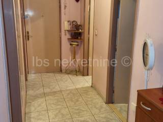 Flat in a building, Sale, Split, Split