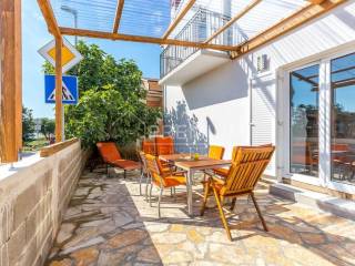 House by the sea, Sale, Medulin, Medulin