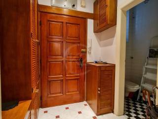 Flat in a building, Sale, Zagreb, Donji Grad