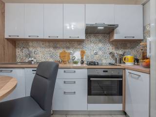 Flat in a building, Sale, Karlobag, Cesarica