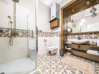 Flat in a building, Rent, Zagreb, Donji Grad