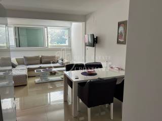 Flat in a building, Sale, Rab, Palit