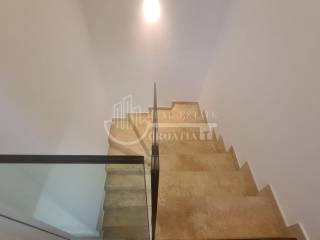 Flat in a building, Sale, Zagreb, Maksimir