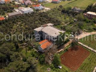 House under construction, Sale, Vir, Vir