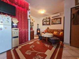 House by the sea, Sale, Vir, Vir