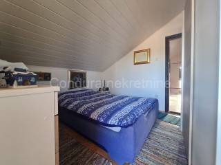 House by the sea, Sale, Vir, Vir