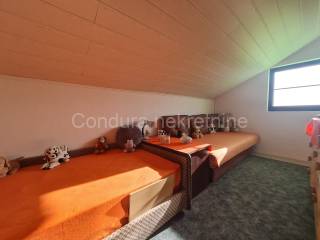 House by the sea, Sale, Vir, Vir