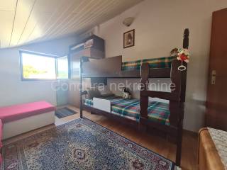 House by the sea, Sale, Vir, Vir