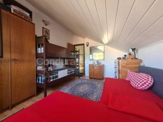 House by the sea, Sale, Vir, Vir