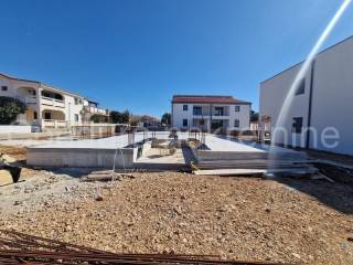 Apartment with a garden, Sale, Vir, Vir