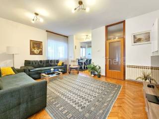 Flat in a building, Sale, Zagreb, Maksimir