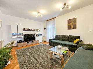Flat in a building, Sale, Zagreb, Maksimir