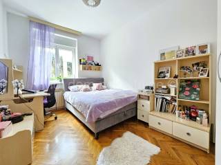 Flat in a building, Sale, Zagreb, Maksimir