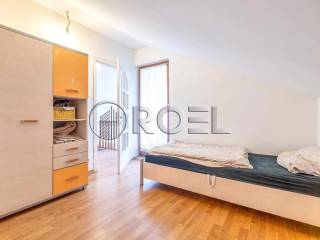Flat in a building, Rent, Zagreb, Stenjevec