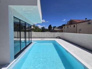 Villa, Sale, Vrsi, Mulo