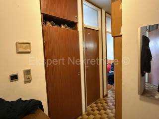 Flat in a building, Sale, Split, Split
