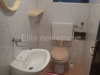 Flat in a building, Rent, Rijeka, Istok