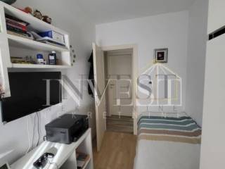 Flat in a building, Sale, Split, Split