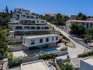 Luxury villa, Sale, Okrug, Okrug Donji