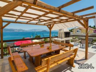 House by the sea, Sale, Split - Okolica, Slatine