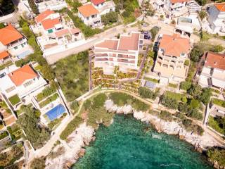 Flat in a building, Sale, Okrug, Okrug Gornji