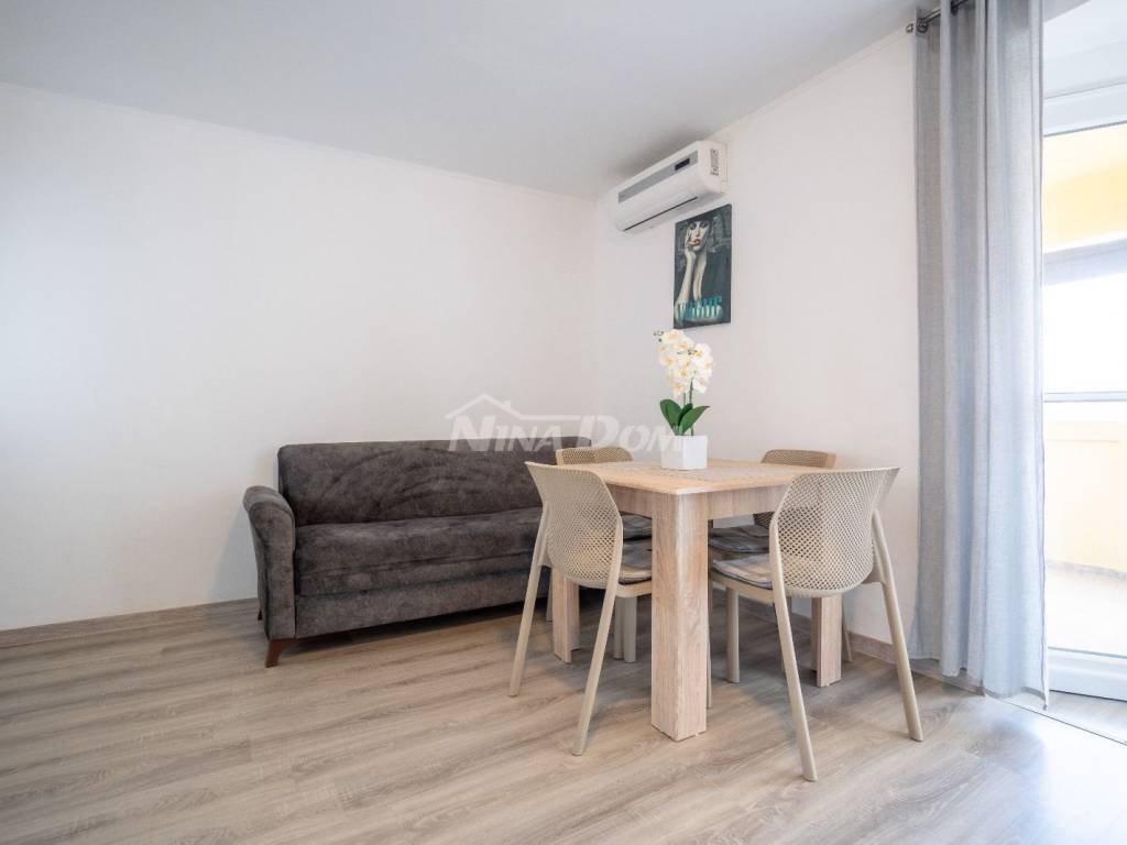 House with apartments, Sale, Vir, Vir