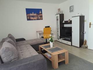 House with apartments, Sale, Vir, Vir