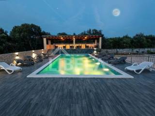 House by the sea, Sale, Marina, Vinišće