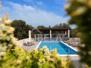 House by the sea, Sale, Marina, Vinišće