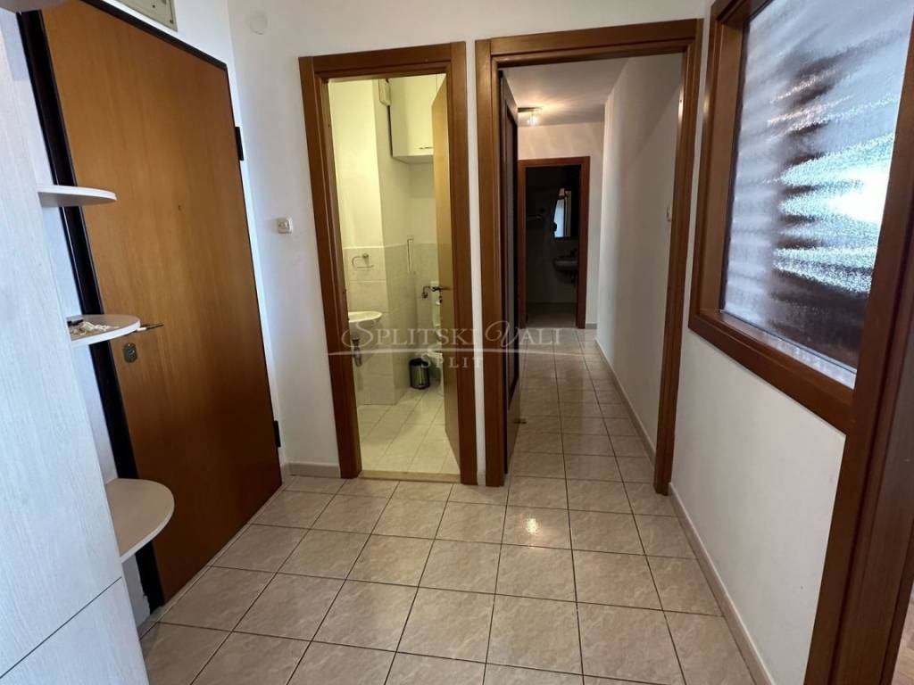 Flat in a building, Rent, Split, Split