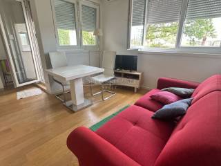Flat in a building, Rent, Split, Split