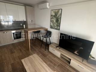 Flat in a building, Sale, Rijeka, Istok