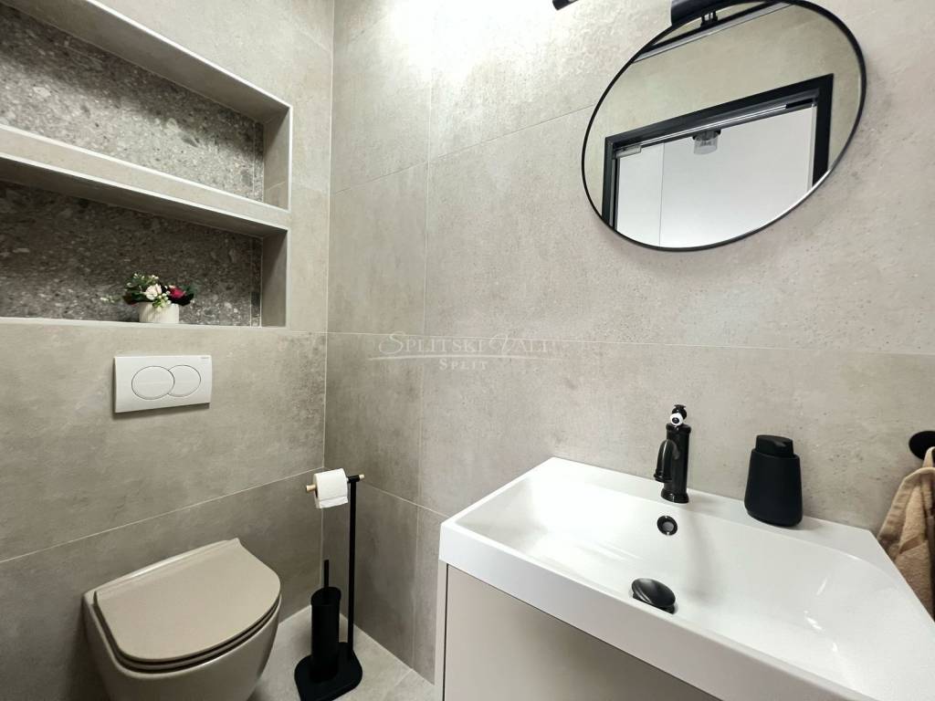 Flat in a building, Rent, Kaštela, Kaštel Stari