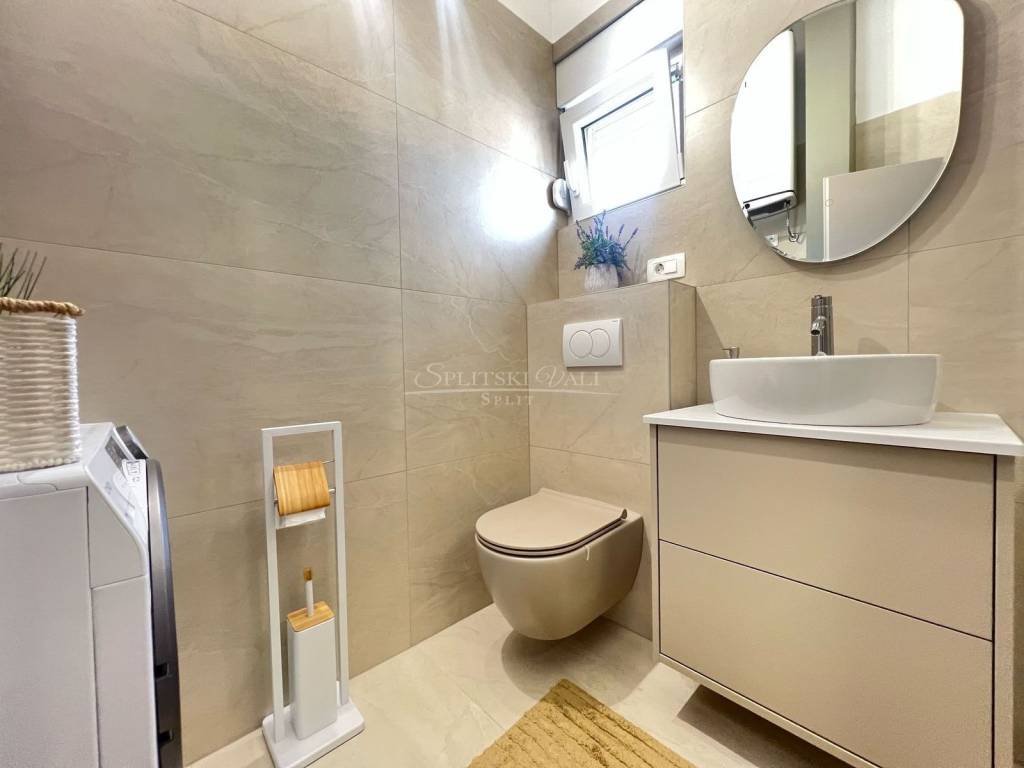 Flat in a building, Rent, Kaštela, Kaštel Stari