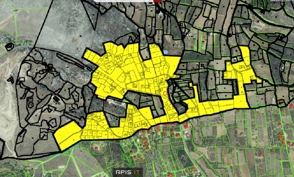 gradjevinsko-zemljiste-plano-1298-m2_4