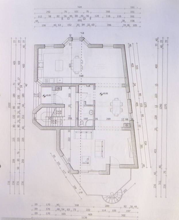 GROUND FLOOR 